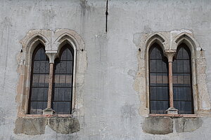 Ybbs an der Donau, Fenster des Palas der ehemaligen Ybbsburg, 13. Jahrhundert