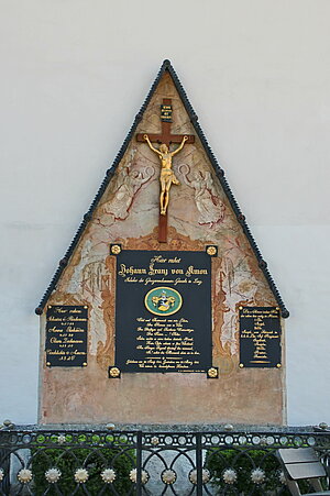 Lunz, Pfarrkirche Hl. Drei Könige, Grabmal für Johann Franz von Amon, 1825
