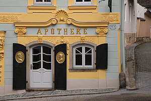 Weitra, Auhofgasse Nr. 125: neobarocke Fassade, um 1900