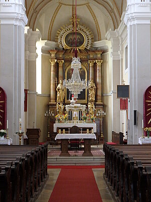 Falkenstein, Pfarrkirche hl. Jakobus d. Ältere, Innenraum, Hochaltar 1862 gestiftet