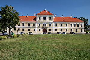 Sommerein, Schloss Sommerein, um 1720 durch Gräfin Maria Fuchs angelegt