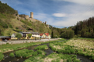 Kollmitzgraben, Handwerkersiedlung im Thayatal, zu Füßen der Burg