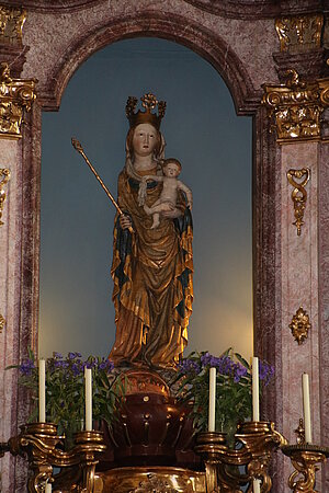 Neunkirchen, Pfarrkirche Mariae Himmelfahrt, Marienkapelle, Altar mit Mondsichelmadonna, um 1430