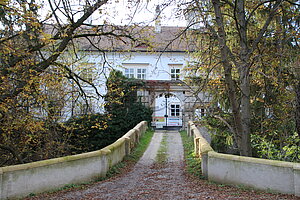 Schloss in Niederkreuzstetten