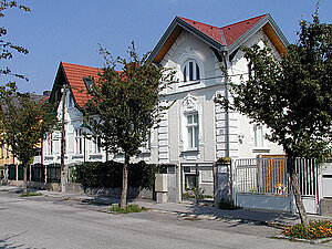 Gumpoldskirchen, Cottage