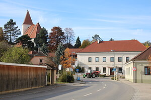 Hauptstrasse in Kapelln