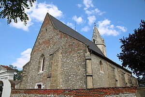 Fallbach, Pfarrkirche hl. Lambert, auf ehem. Hausberganlage gelegen, spätgotischer Bau