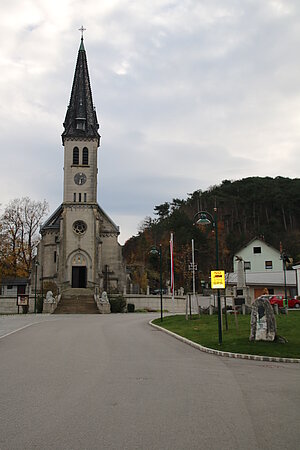 Weißenbach an der Triesting, Ortszentrum