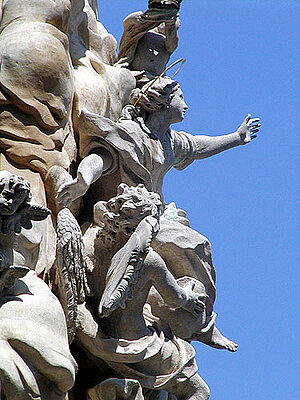 Heiligenkreuz, Dreifaltigkeitssäule