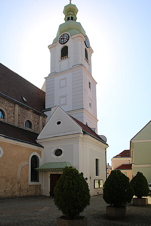 Neunkirchen, Pfarrkirche Mariae Himmelfahrt, Bau ab 12. Jh.