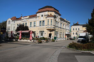 Gars, Wohn- und Geschäftshaus, Dreifaltigkeitsplatz, 1910