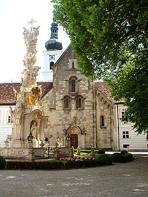 Stift Heiligenkreuz, Kirche