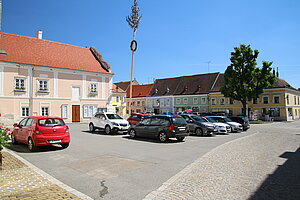 Pulkau, Rathausplatz, ehemaliger Marktplatz