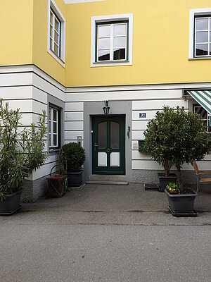 Marbach an der Donau, Haus Marktstraße Nr. 21 mit Wasserstandsmarken