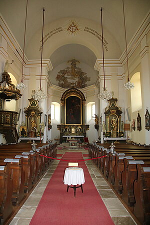 Sommerein, Pfarrkirche Mariae Heimsuchung, barocke Saalkirche, vermutlich 1659, hochbarocke Einrichtung