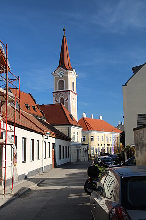 Wiener Neudorf, Blick in die Rathausgasse