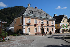 Göstling an der Ybbs, Rathaus, aus der Remise des Hauses Nr. 10 hervorgegangen, Umbauten 1881/82 durch Heinrich Schmidt