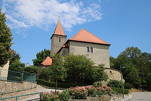 Chorherrn, Pfarrkirche hl. Ägidius, Saalbau mit Nordturm, im Kern 13. Jh.