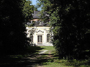 Obersiebenbrunn, Gartenpavillon