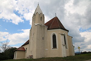 Holzern, Filialkirche hl. Nikolaus, gotischer Bau mit Südturm, 1. Hälfte 15. Jh.