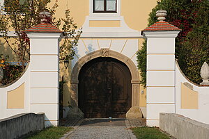 Weikendorf, Pfarrschloss, 1716-1721 nach Plänen von Jakon Prandtauer errichtet