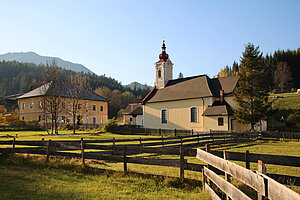 Mitterbach am Erlaufsee, Ensemble Evangelische Pfarrkirche und ehem. evangelische Schule