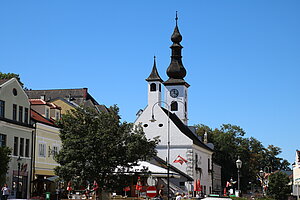 Gmünd, Stadtplatz mit Altem Rathaus