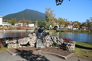 Puchberg am Schneeberg, Schubert-Denkmal im Kurpark, 1928