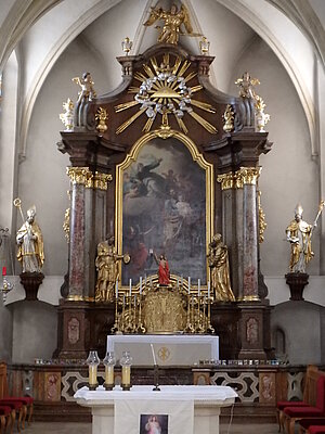 Ober-Grafendorf, Pfarrkirche hl. Josef, Hochaltar, 1725, aus der St. Pöltner Karmelitinnenkirche hierher übertragen