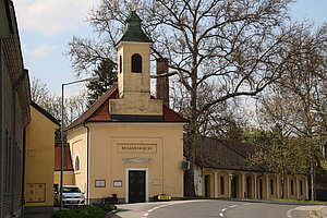 Spillern, Evangelische Heilandskirche, ehem. Filialkirche Mariahilf, erbaut 1831