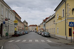 Bruck an der Leitha, Blick in die Wiener Gasse