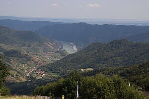 Jauerling, Blick ins Donautal