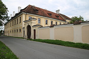 Maria Ponsee, Pfarrhof, ehemals Jagdschlösschen und Sommeraufenthalt der Pröpste von Herzogenburg, Anfang 18. Jh.