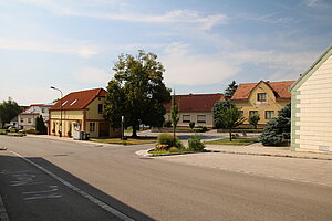 Altruppersdorf, der heute verbaute Dreieckanger