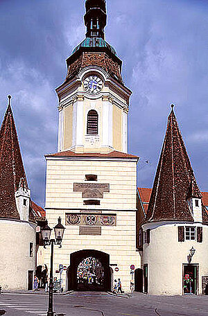 Krems, Steinertor