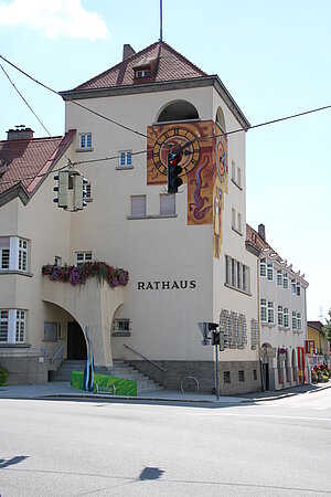 Wieselburg, Rathaus, erbaut 1927/28 nach Plänen von Anton Valentin, in Formen des Heimatstils