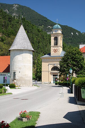 Reichenau, Pfarrkirche hl. Barbara, 1843-46 als Werkskirche für die Bergarbeiter nach Entwürfen von Peter von Nobile