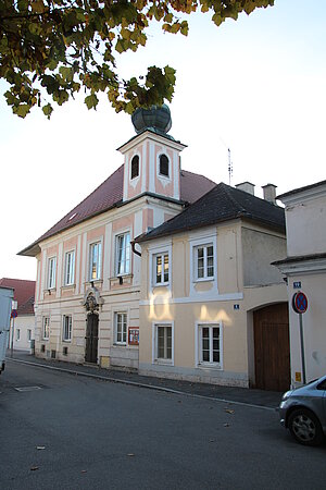 Herzogenburg, Brandstätte, ehem. Rathaus des Oberen Marktes1739 vermutlich von Joseph Munggenast barockisiert