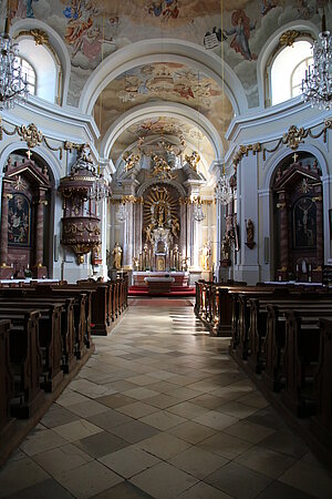 Hoheneich, Pfarr- und Wallfahrtskirche Unbefleckte Empfängnis, spätbarocker Zentralbau, 1776-78 von Andreas Zach