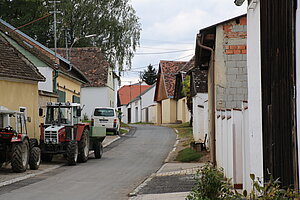 Pernersdorf, Kellergasse