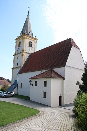 Krumbach, Pfarrkirche hl. Stephan - gotische Wehrkirche 14.-15. Jh.