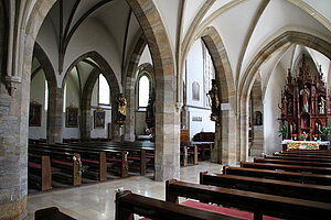 Blick in das Innere der Pfarrkirche