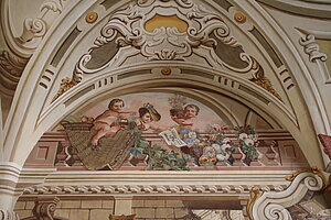 Rosenau-Schloss, Schloss Rosenau, Vorhalle mit allegorischen Wandmalereien von Johann Rincolin, 1747