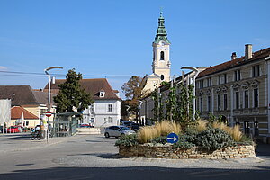 Langenlois, Blick über den Holzplatz