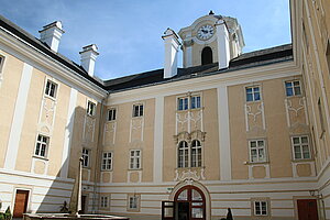 Rosenau-Schloss, Schloss Rosenau, 1736-47 Barockisierung der 1593 errichteten Anlage