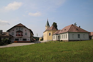 Bärnkopf, Ensemble von Kirche, Pfarrhof und Gasrhof