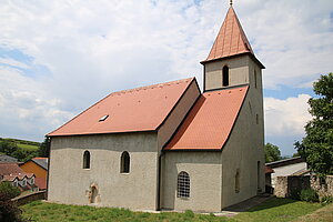 Chorherrn, Pfarrkirche hl. Ägidius, Saalbau mit Nordturm, im Kern 13. Jh.