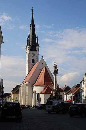 Horn, Kirchenplatz, Filialkirche hl. Georg