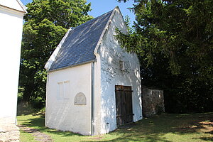 Winzendorf, Karner bzw. Gruftkapelle der Familie Teufel, vermutlich 1. Hälfte 14. Jh.