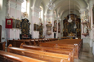 Ernstbrunn, Pfarrkirche hl. Martin, Einrichtung nach 1756
